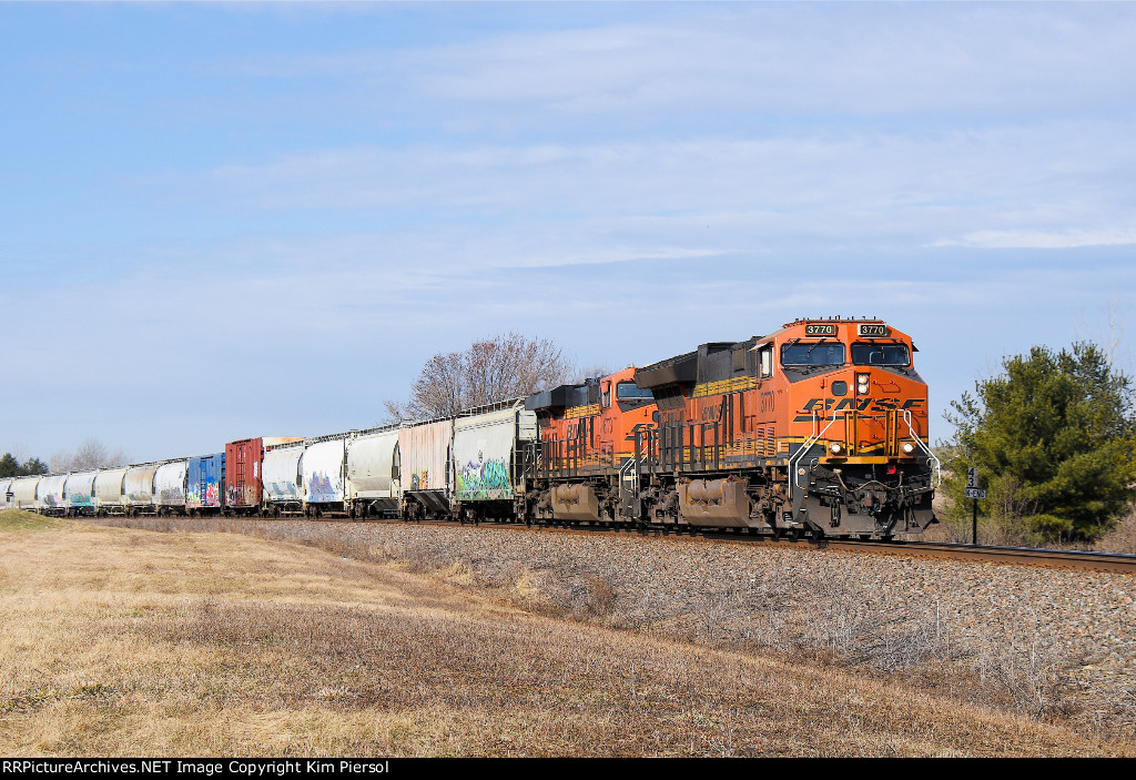 BNSF 3770